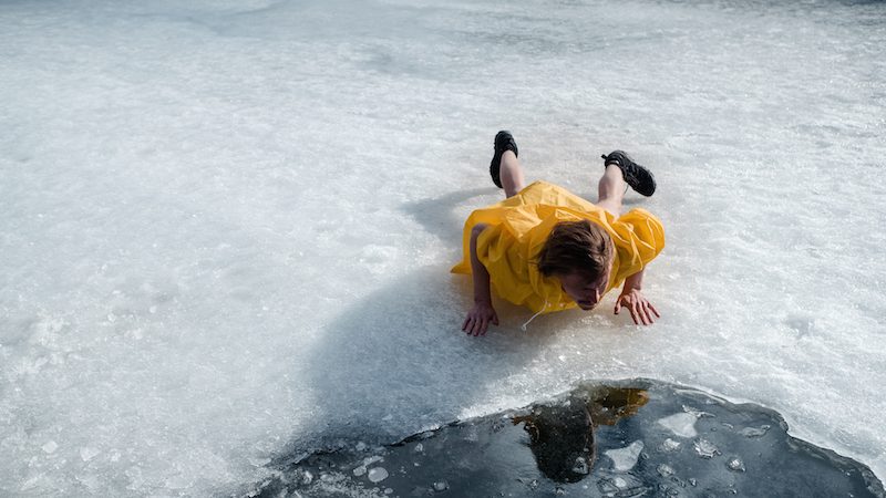 Helsingin Sanomien kritiikki Maailman merestä